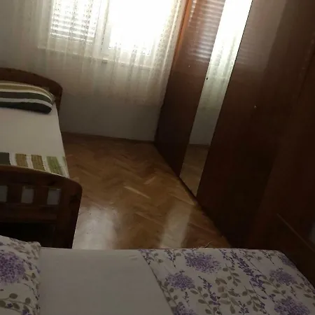 Apartman Jere Matosin Primosten Exterior photo
